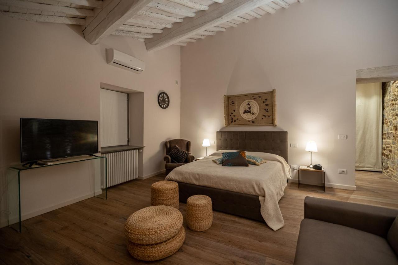 Old Medieval Apartment San Donato in Poggio Εξωτερικό φωτογραφία