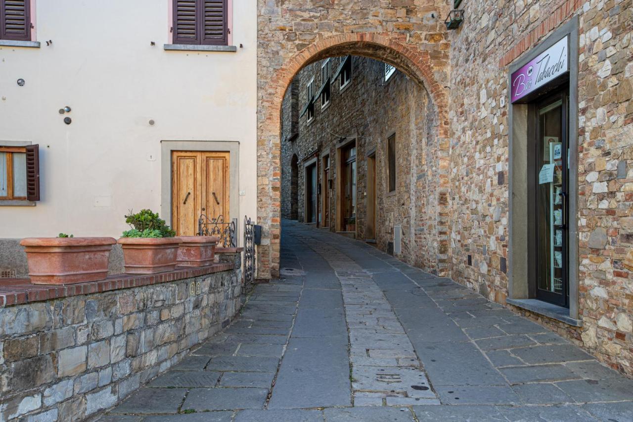 Old Medieval Apartment San Donato in Poggio Εξωτερικό φωτογραφία
