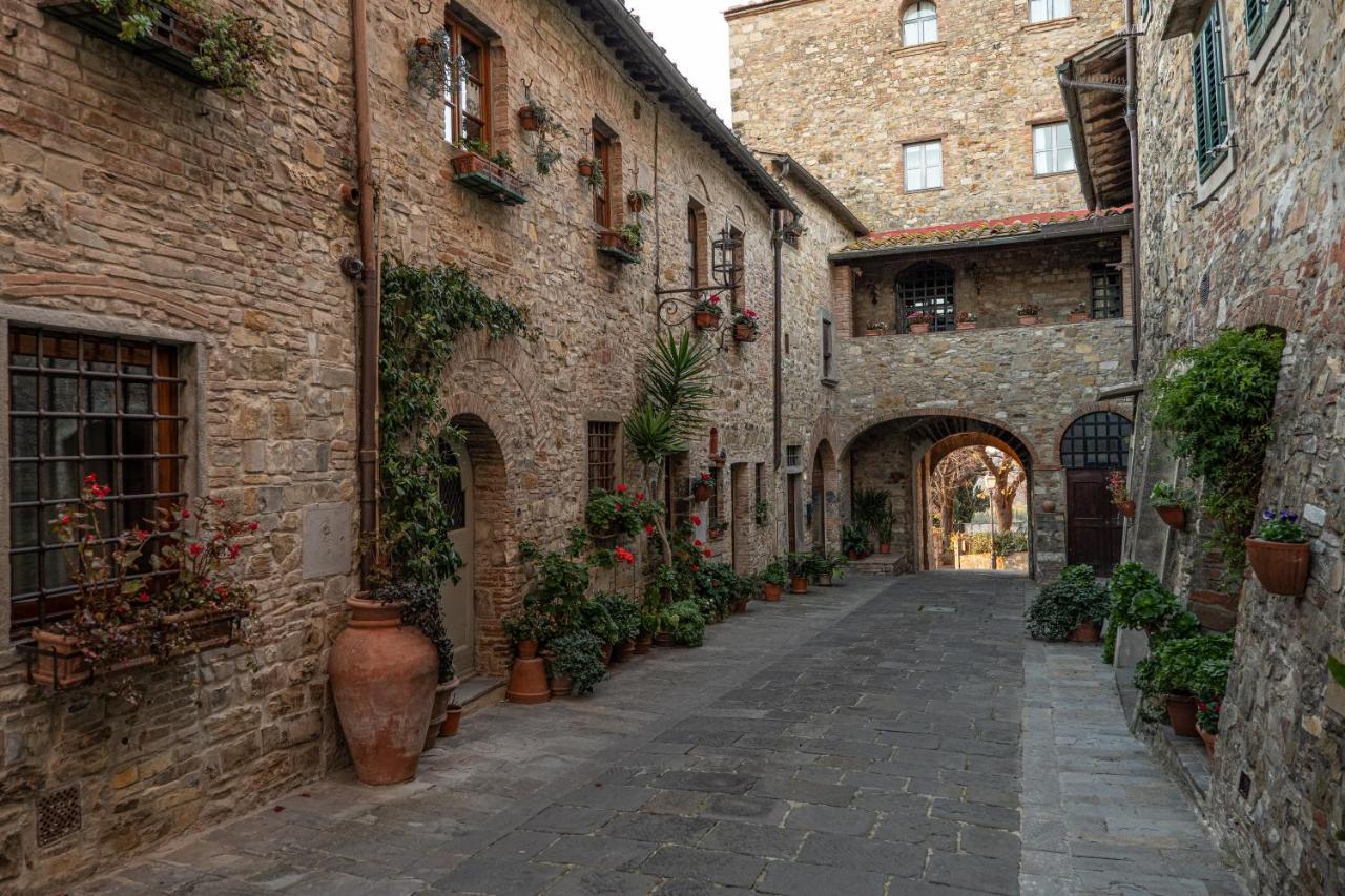 Old Medieval Apartment San Donato in Poggio Εξωτερικό φωτογραφία